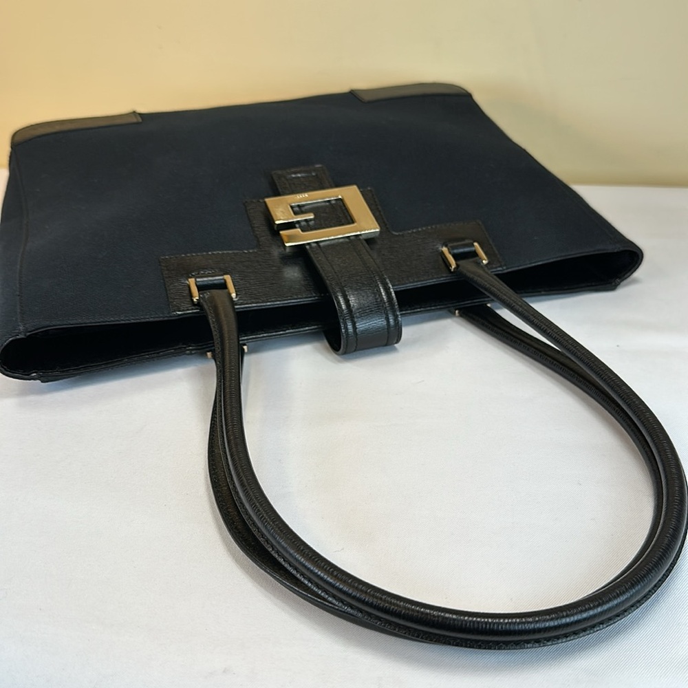 Gucci Leather and Canvas Tote Tom Ford Era 1994-2004, unbranded crossbody strap - Picture 8 of 16